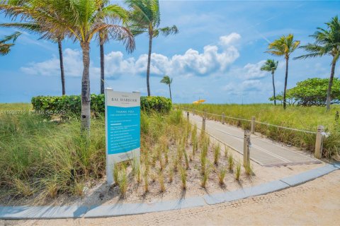 Copropriété à louer à Bal Harbour, Floride: 3 chambres, 184.5 m2 № 1989947 - photo 6