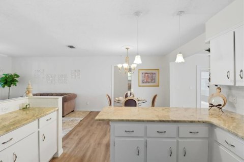 Купить виллу или дом в Инвернесс, Флорида 9 комнат, 133.22м2, № 1914207 - фото 17