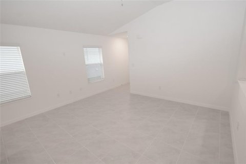 House in Parrish, Florida 3 bedrooms, 125.05 sq.m. № 2354645 - photo 12