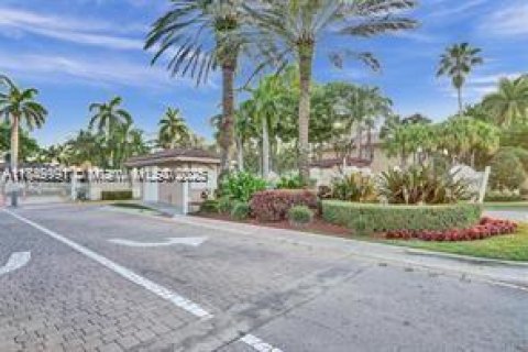 Adosado en venta en Miramar, Florida, 3 dormitorios, 142.14 m2 № 1878743 - foto 27