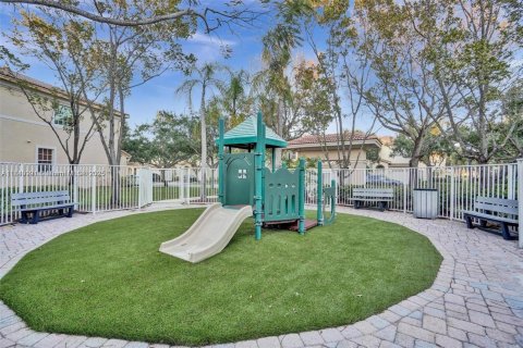Adosado en venta en Miramar, Florida, 3 dormitorios, 142.14 m2 № 1878743 - foto 24