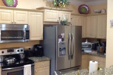 Adosado en venta en Miramar, Florida, 3 dormitorios, 142.14 m2 № 1878743 - foto 9