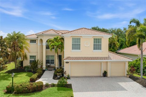 House in Sarasota, Florida 5 bedrooms, 357.4 sq.m. № 2152178 - photo 2