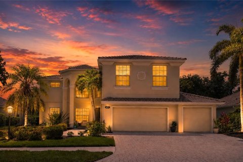 House in Sarasota, Florida 5 bedrooms, 357.4 sq.m. № 2152178 - photo 3