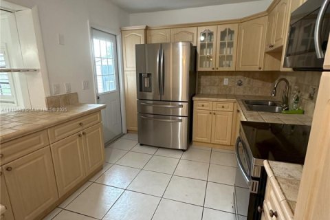 Купить виллу или дом в Майами, Флорида 4 спальни, 164.62м2, № 1762543 - фото 22