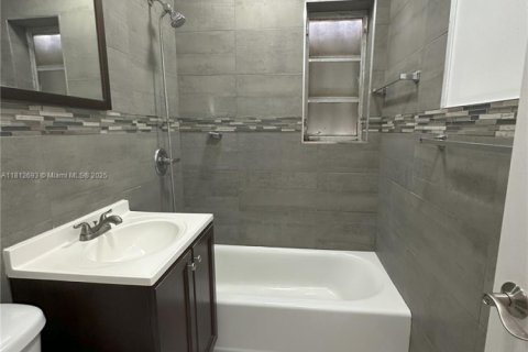 Купить виллу или дом в Майами, Флорида 4 спальни, 164.62м2, № 1762543 - фото 19