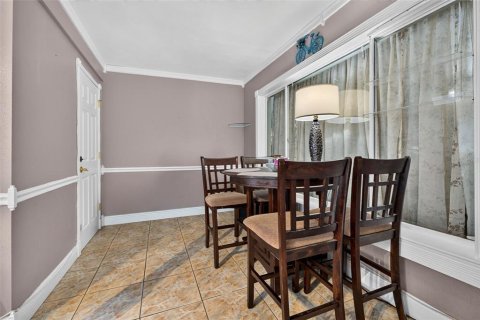 Touwnhouse à vendre à Largo, Floride: 3 chambres, 127.74 m2 № 2350002 - photo 9