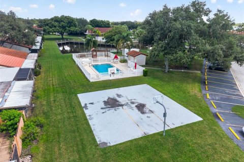 Touwnhouse à vendre à Largo, Floride: 3 chambres, 127.74 m2 № 2350002 - photo 22