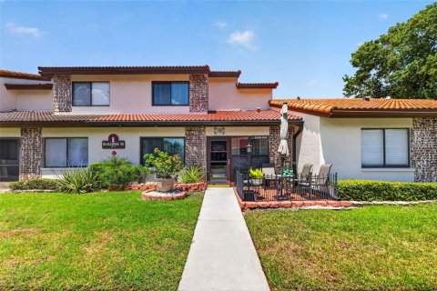 Townhouse in Largo, Florida 3 bedrooms, 127.74 sq.m. № 2350002