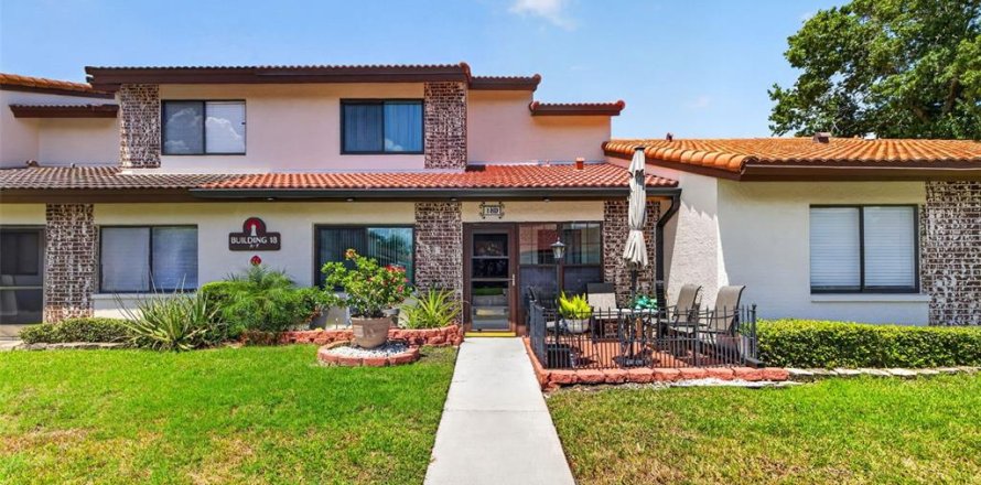 Touwnhouse à Largo, Floride 3 chambres, 127.74 m2 № 2350002