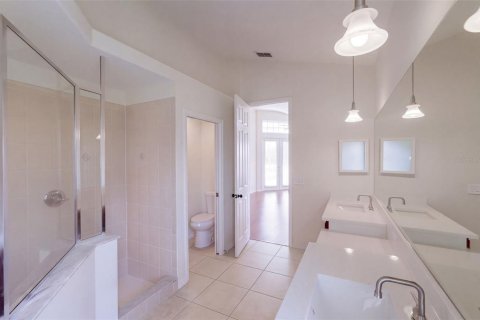 Купить виллу или дом в Киссимми, Флорида 8 комнат, 240.8м2, № 2429404 - фото 21