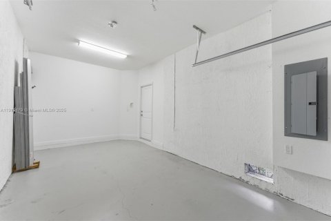 Casa en venta en Homestead, Florida, 3 dormitorios, 140.65 m2 № 1974588 - foto 27