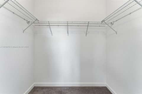 Casa en venta en Homestead, Florida, 3 dormitorios, 140.65 m2 № 1974588 - foto 19