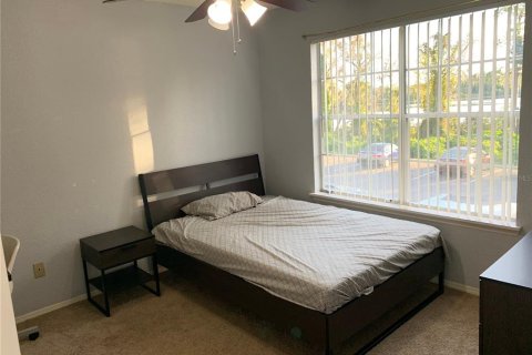 Condo in Orlando, Florida, 3 bedrooms  № 2111656 - photo 8