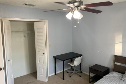 Condo in Orlando, Florida, 3 bedrooms  № 2111656 - photo 9