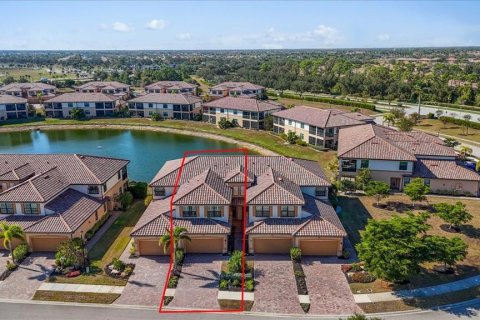 Condominio en venta en Venice, Florida, 3 dormitorios, 203.18 m2 № 2142390 - foto 5
