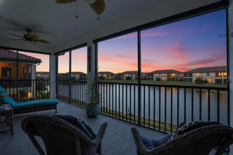 Condominio en venta en Venice, Florida, 3 dormitorios, 203.18 m2 № 2142390 - foto 28
