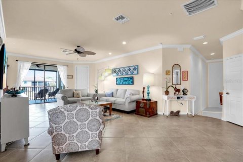 Condominio en venta en Venice, Florida, 3 dormitorios, 203.18 m2 № 2142390 - foto 17