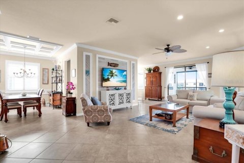 Condominio en venta en Venice, Florida, 3 dormitorios, 203.18 m2 № 2142390 - foto 16