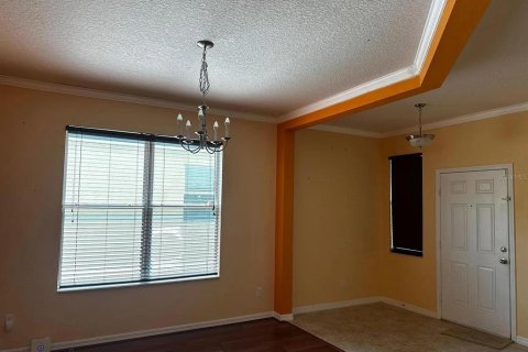 House in Orlando, Florida 5 bedrooms, 299.15 sq.m. № 1684877 - photo 27