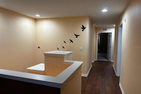 House in Orlando, Florida 5 bedrooms, 299.15 sq.m. № 1684877 - photo 5