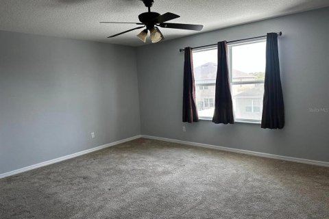 House in Orlando, Florida 5 bedrooms, 299.15 sq.m. № 1684877 - photo 18