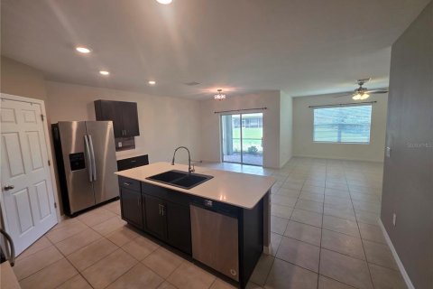Villa ou maison à louer à Punta Gorda, Floride: 4 chambres, 169.83 m2 № 2386420 - photo 8
