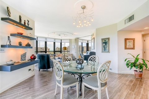 Copropriété à louer à Longboat Key, Floride: 3 chambres, 195.09 m2 № 2386188 - photo 11