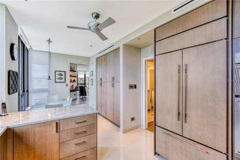 Copropriété à louer à Longboat Key, Floride: 3 chambres, 195.09 m2 № 2386188 - photo 15