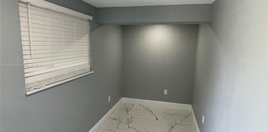 Appartement à Miami, Floride 1 chambre, 162.58 m2 № 1946894