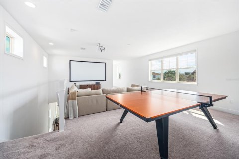 Casa en venta en Orlando, Florida, 4 dormitorios, 351.54 m2 № 1899909 - foto 27