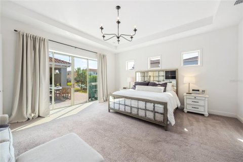 Casa en venta en Orlando, Florida, 4 dormitorios, 351.54 m2 № 1899909 - foto 16