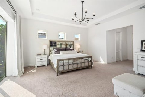 Casa en venta en Orlando, Florida, 4 dormitorios, 351.54 m2 № 1899909 - foto 15