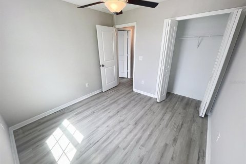 House in Sun City Center, Florida 4 bedrooms, 177.81 sq.m. № 1837930 - photo 20