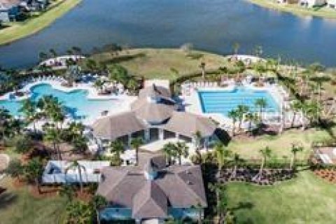 House in Sun City Center, Florida 4 bedrooms, 177.81 sq.m. № 1837930 - photo 3