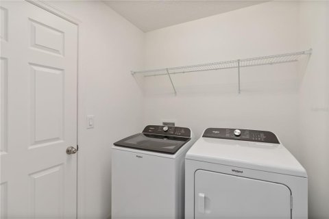 House in Davenport, Florida 3 bedrooms, 154.78 sq.m. № 1884022 - photo 20