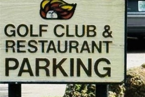 Купить кондоминиум в Дорал, Флорида 2 спальни, 148.64м2, № 1945863 - фото 19