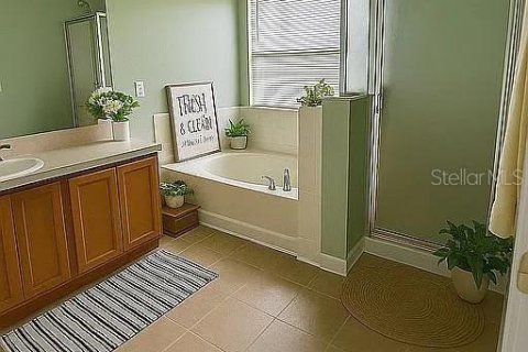 Townhouse in Kissimmee, Florida 3 bedrooms, 187.48 sq.m. № 2149189 - photo 11