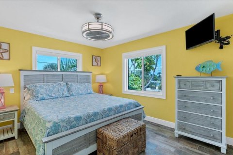 Commercial property in Englewood, Florida 6 bedrooms, 293.2 sq.m. № 1430403 - photo 22