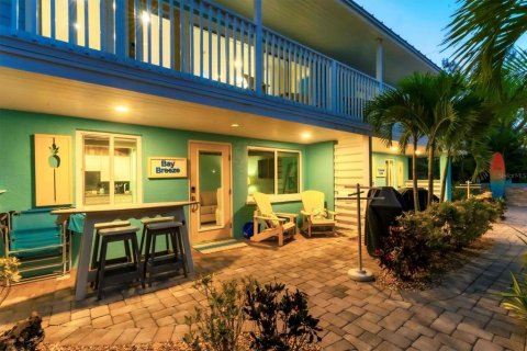 Commercial property in Englewood, Florida 6 bedrooms, 293.2 sq.m. № 1430403 - photo 25