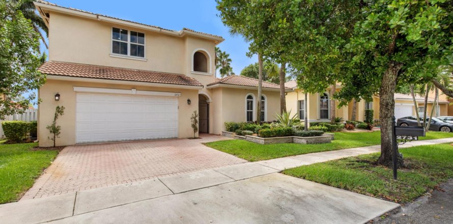 Villa ou maison à Miramar, Floride 5 chambres, 292.55 m2 № 2399822