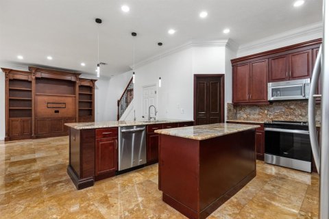 Villa ou maison à vendre à Miramar, Floride: 5 chambres, 292.55 m2 № 2399822 - photo 18