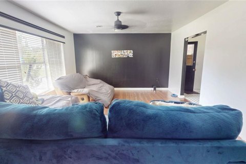 House in Ocala, Florida 3 bedrooms, 131.18 sq.m. № 1912445 - photo 4