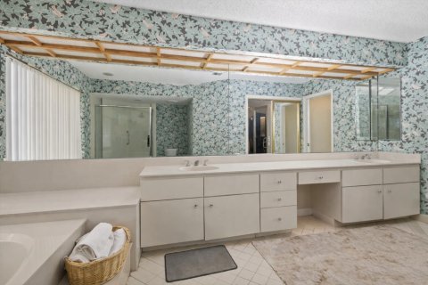 House in West Palm Beach, Florida 4 bedrooms, 233.37 sq.m. № 2172340 - photo 15