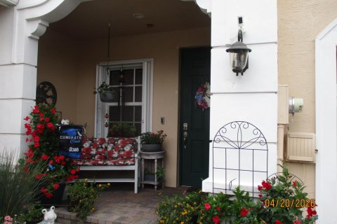 Adosado en venta en Stuart, Florida, 3 dormitorios, 162.49 m2 № 2147280 - foto 2