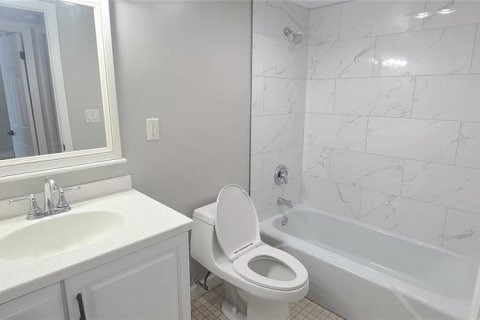 Снять в аренду кондоминиум в Дейтона - Бич-Шорс, Флорида 5 комнат, 105.35м2, № 1842330 - фото 22