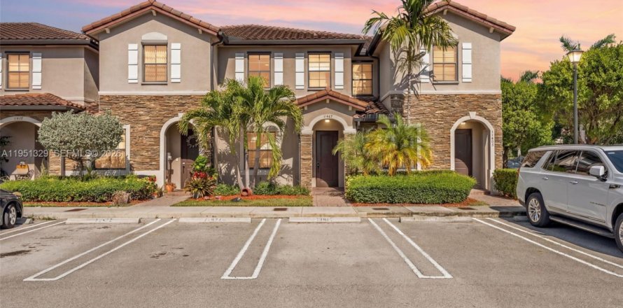 Touwnhouse à Homestead, Floride 2 chambres, 132.11 m2 № 2006252