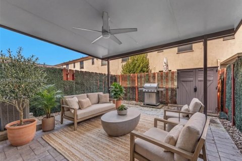 Touwnhouse à vendre à Homestead, Floride: 2 chambres, 132.11 m2 № 2006252 - photo 26