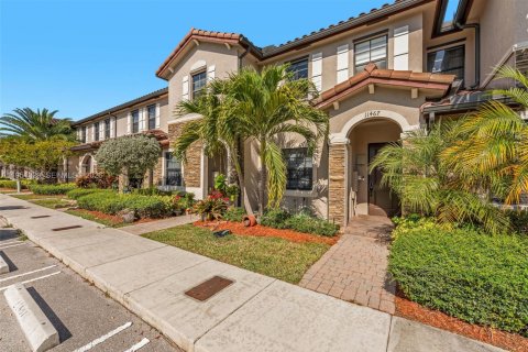 Touwnhouse à vendre à Homestead, Floride: 2 chambres, 132.11 m2 № 2006252 - photo 3