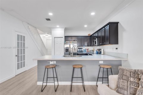 Touwnhouse à vendre à Homestead, Floride: 2 chambres, 132.11 m2 № 2006252 - photo 12